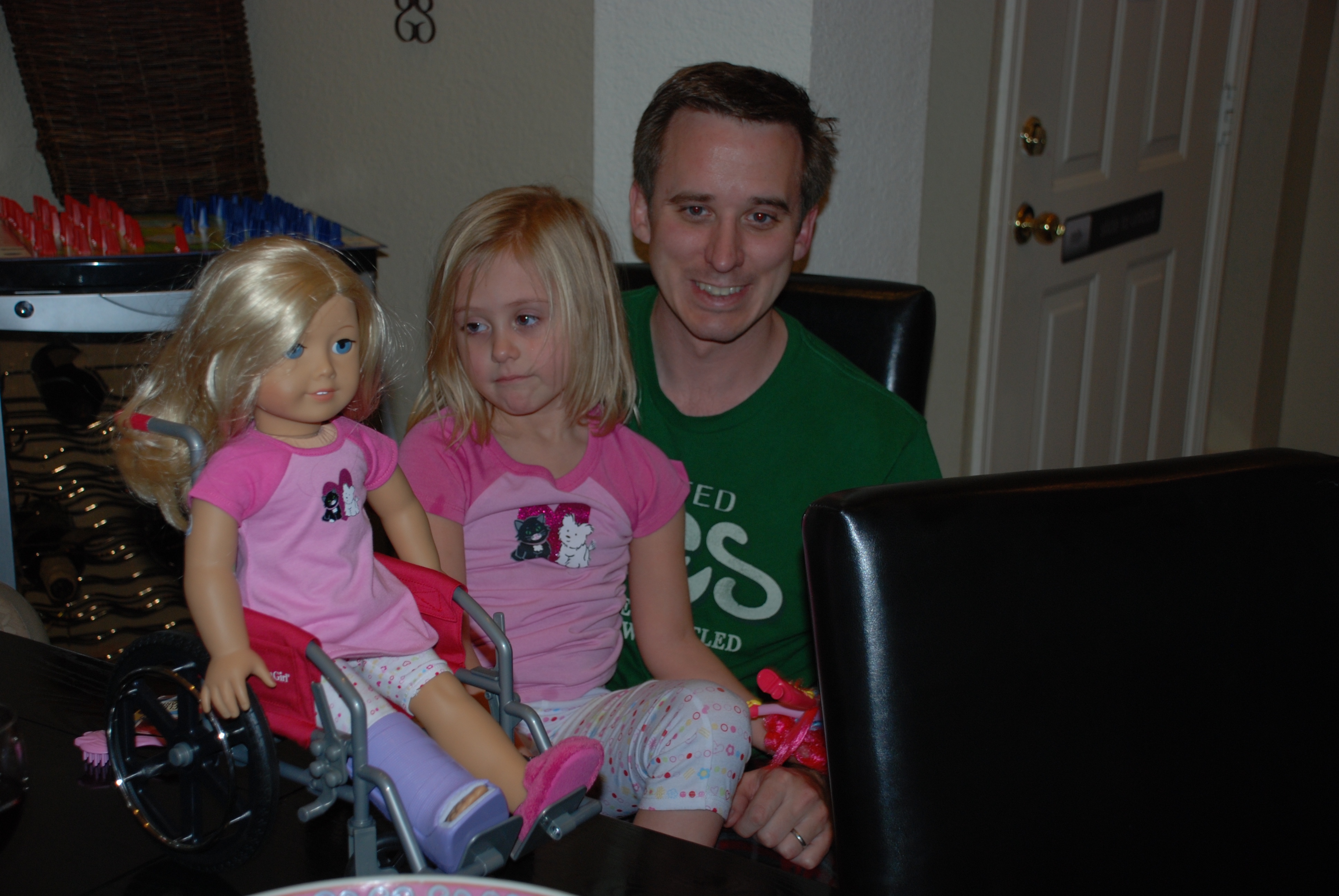 2013-12-25 18-41-20 Christmas at J&H's.jpg